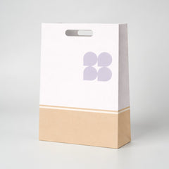 Paper bag with cutting handle