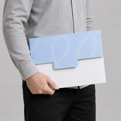 Stockka A4 horizontal envelope folder in white and light blue with a tab closure, ideal for documents and presentations.