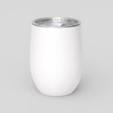 Stockka white insulated stainless steel wine tumbler with clear lid, double-walled for temperature control.