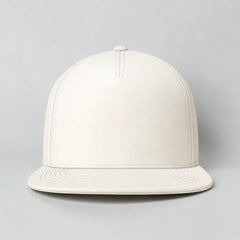 Stockkacap flat brim snapback, modern design, adjustable closure, cotton material, white color.