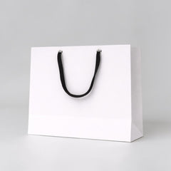 Classic shopping bag with rope straps