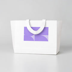 Wide tote bag with reinforced handles