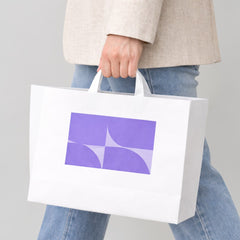 Wide tote bag with reinforced handles
