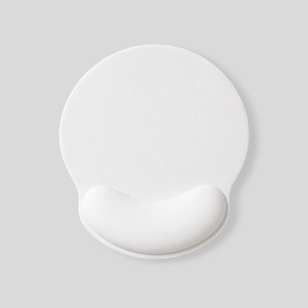 Stockk white ergonomic round mouse pad with wrist support for comfortable and natural hand positioning.
