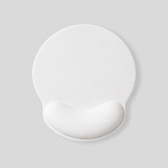 Stockk white ergonomic round mouse pad with wrist support for comfortable and natural hand positioning.