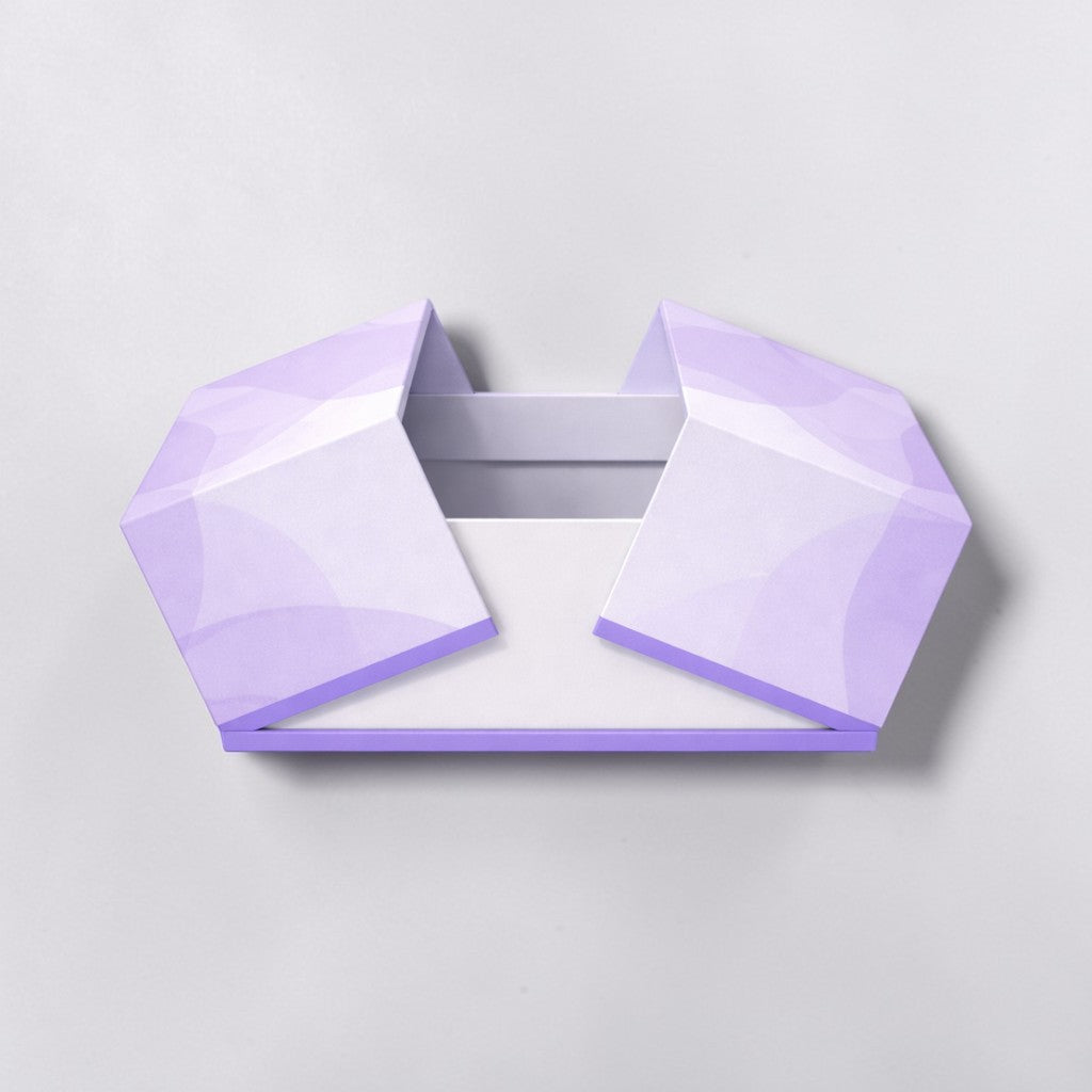 Stockka luxury gift box with magnetic closure, two-wing opening, matte finish, perfect for special occasions.