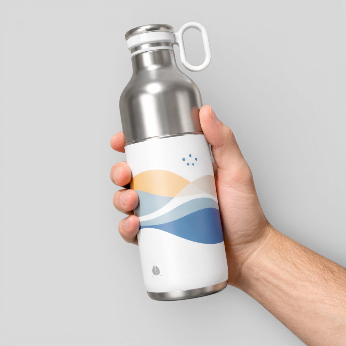 Stockka stainless steel water bottle with white handle and abstract wave design. Ideal for sports, work, or home.