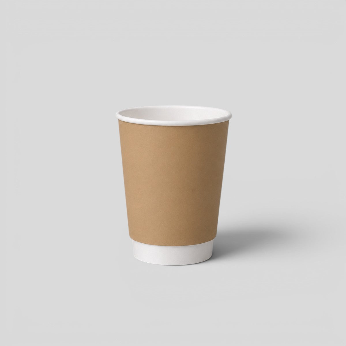 Stockka tall kraft paper cup with white interior, ideal for coffee or tea. Natural look with clean finish.
