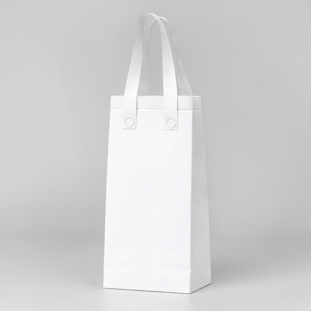 Stockka white non-woven polypropylene tote bag for one or multiple cups, ideal for cafes and events.