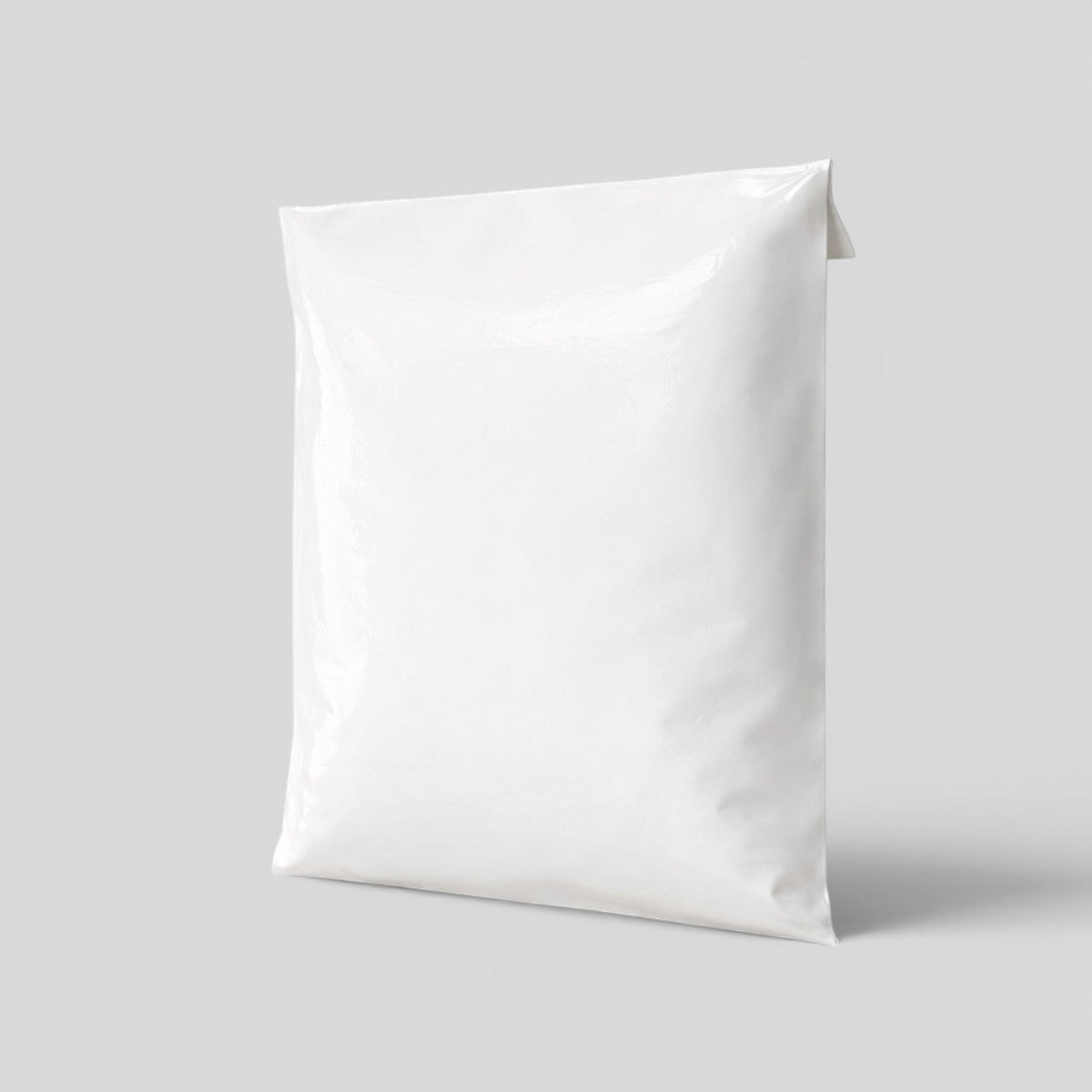 Stockka white plastic mailing bag with self-adhesive strip for shipping and online stores.